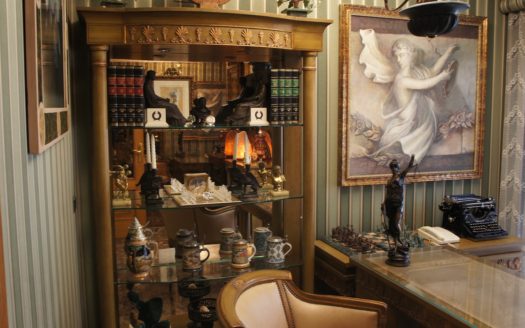 ELEGANT STYLE  APARTMENT IN THE CENTER OF ALICANTE