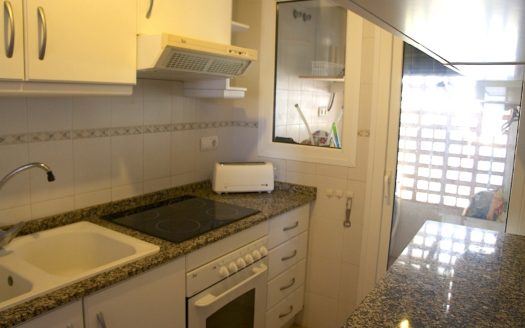 КВАРТИРА С ПАНОРАМНЫМ ВИДОМ В АЛТЕЕ.