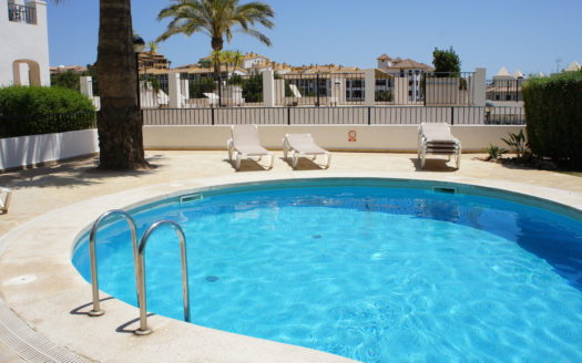 КВАРТИРА С ПАНОРАМНЫМ ВИДОМ В АЛТЕЕ.