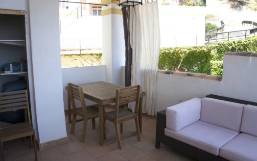 КВАРТИРА С ПАНОРАМНЫМ ВИДОМ В АЛТЕЕ.