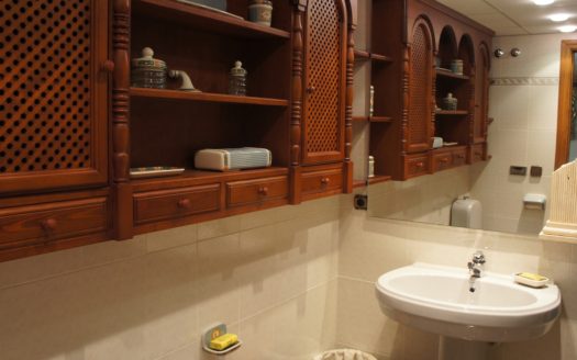 ELEGANT STYLE  APARTMENT IN THE CENTER OF ALICANTE