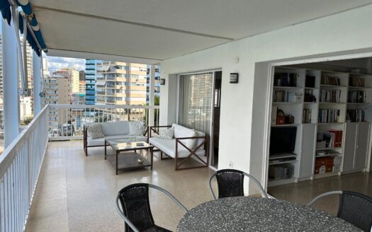 APARTMENT FOR RENT. BENIDORM
