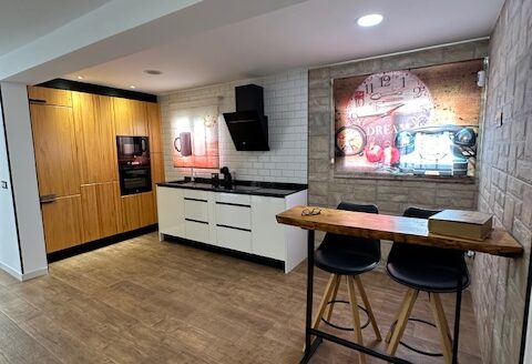 HOUSE WITH THE POOL IN LA NUCIA