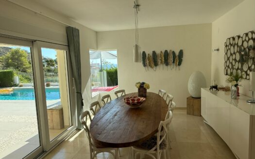 VILLA EN MORAIRA
