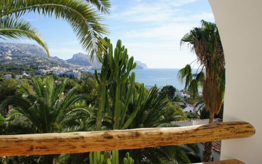 LUXURY HOUSE IN ALTEA