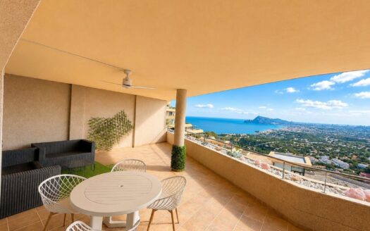 PENTHOUSE IN ALTEA